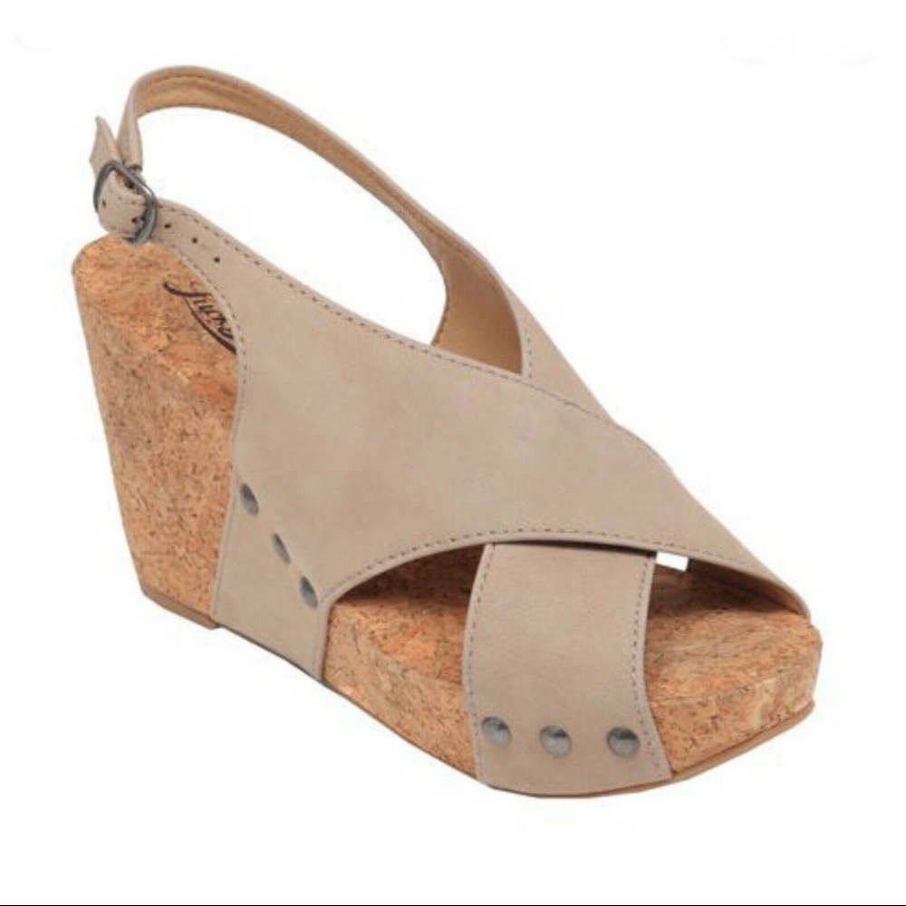 NWOT LUCKY BRAND Platform Wedge Sandals 7